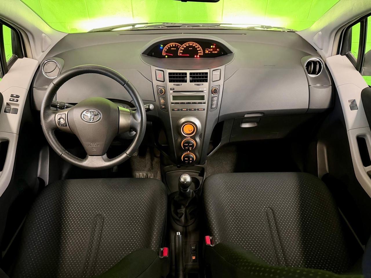 Toyota Yaris 1.3 5 porte Sol