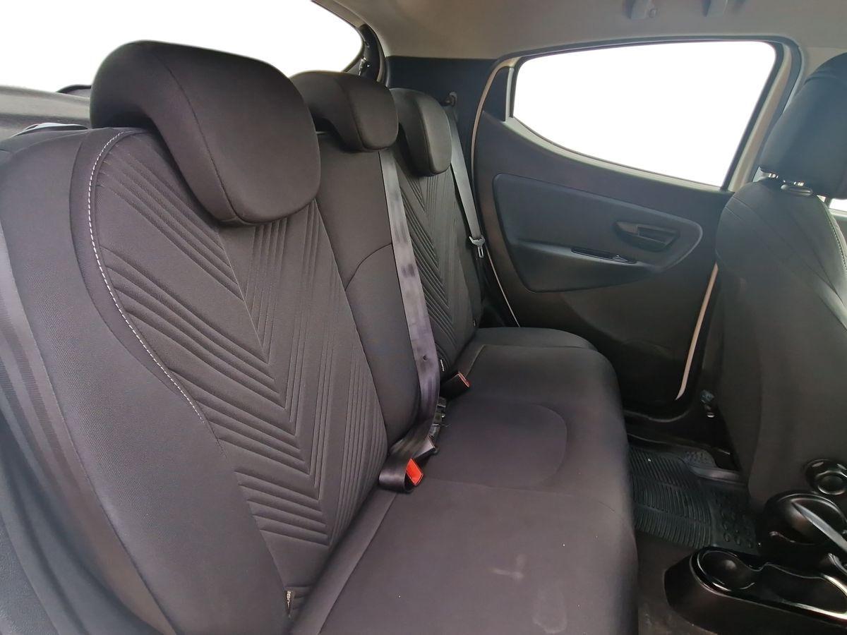 LANCIA YPSILON 1.0 IBRIDO GOLD