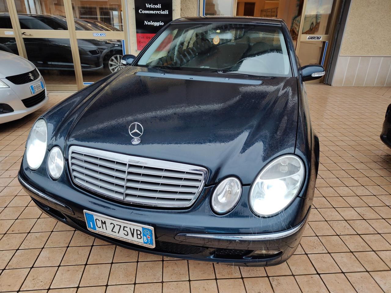 Mercedes-benz E 220 CDI cat Elegance