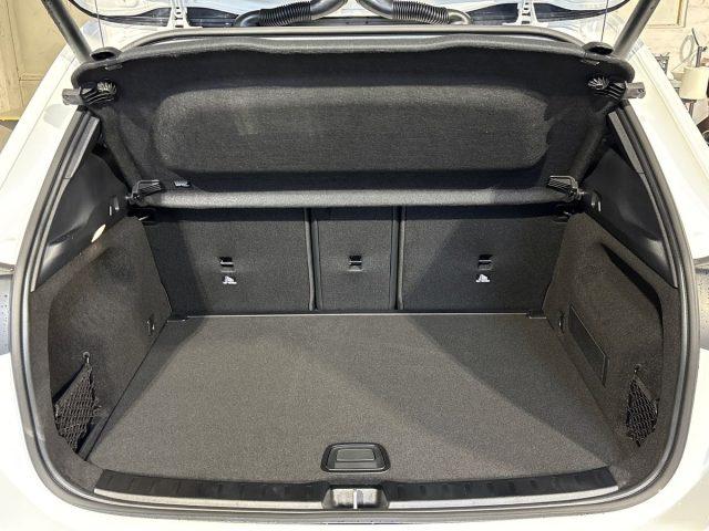 MERCEDES-BENZ GLA 180 d Automatic Advanced