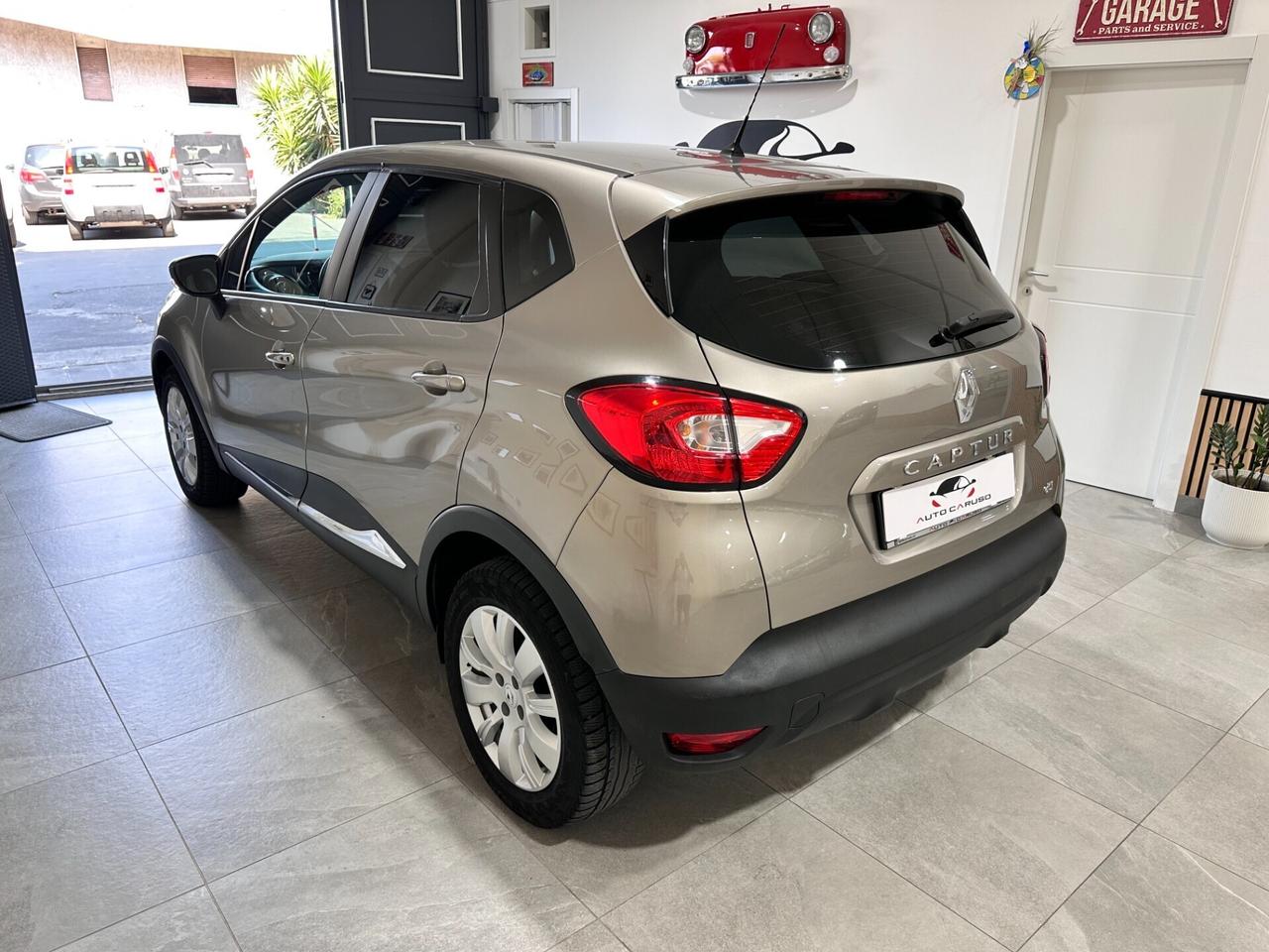 Renault Captur 1.5 dCi 90 CV UNICO PROP - DA VETRI