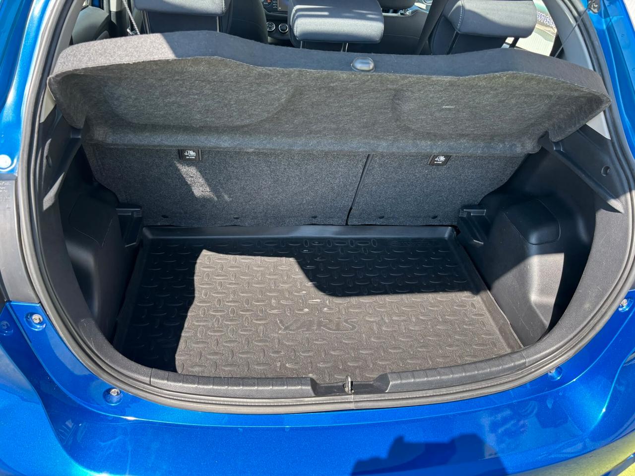 Toyota Yaris 1.0 BENZINA 5 porte UTILITARIA