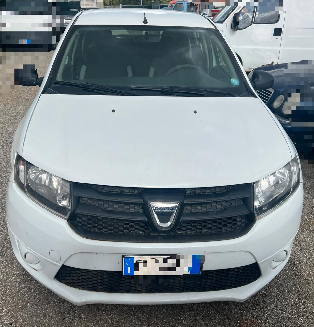 Dacia Sandero 1.2 Benz GPL 75CV Ambiance si neopatentati