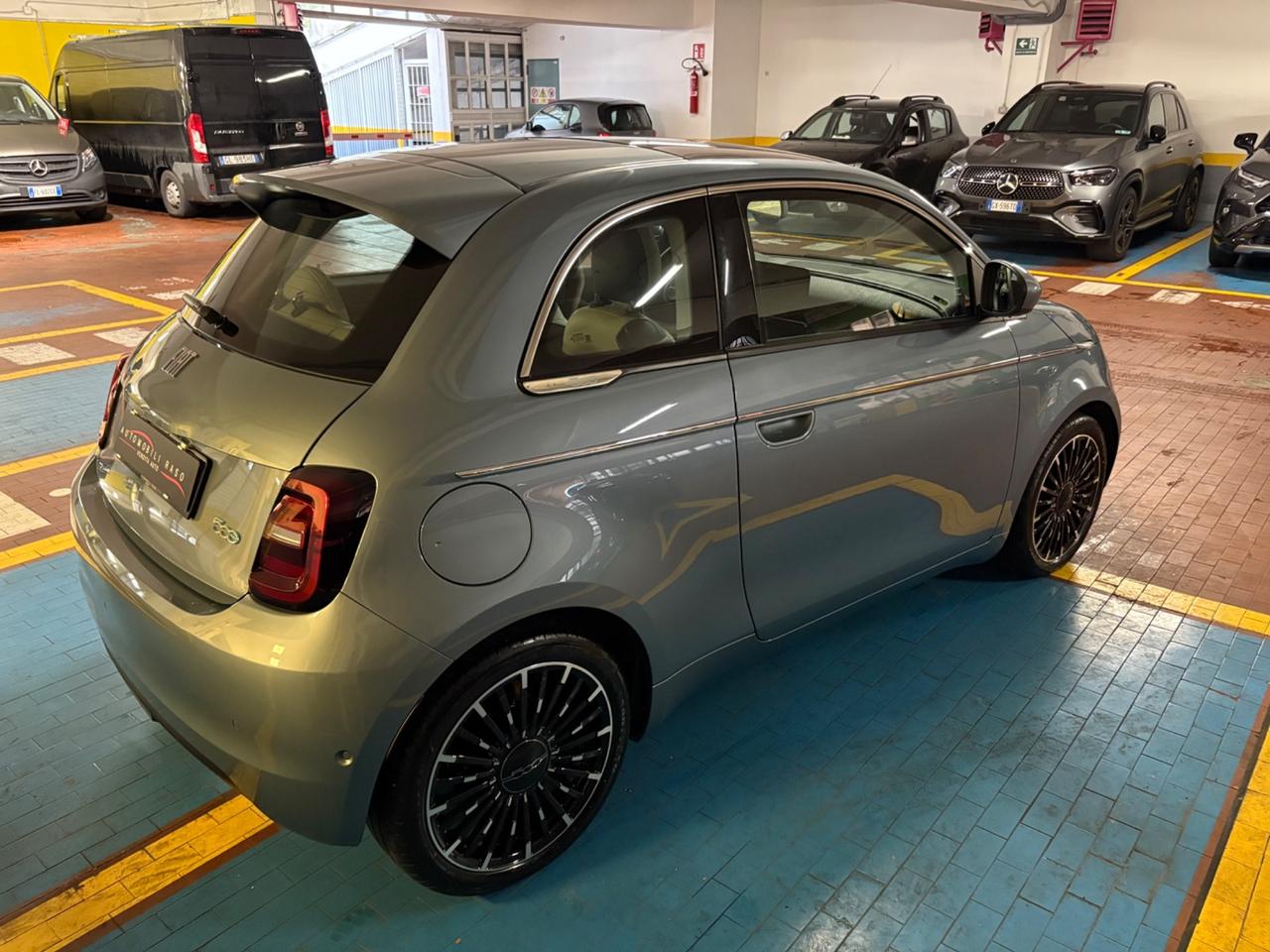 Fiat 500 500e Berlina 42 kWh La Prima NEOPATENTATI...!!!!!