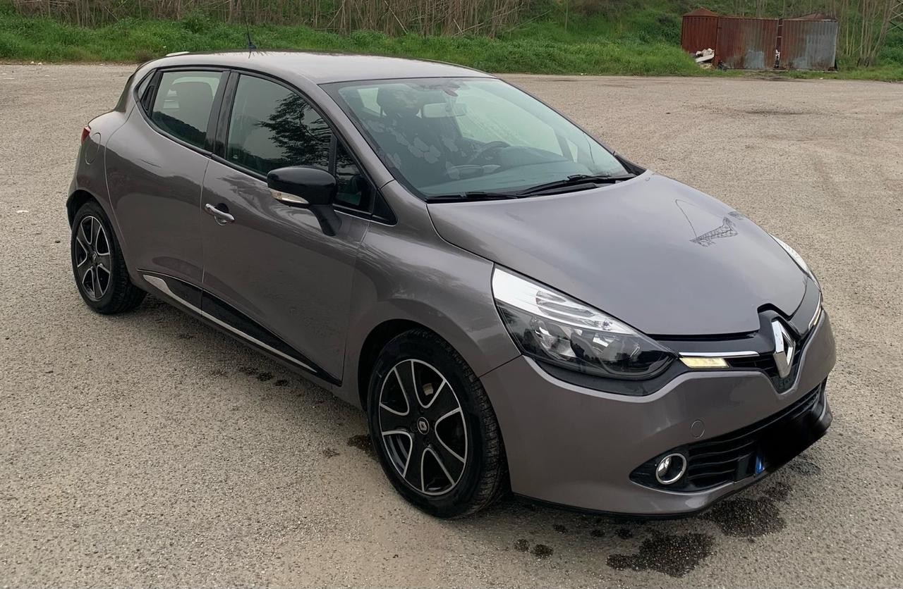 Renault Clio 1.5 dCi 8V 75CV 5 porte Costume National