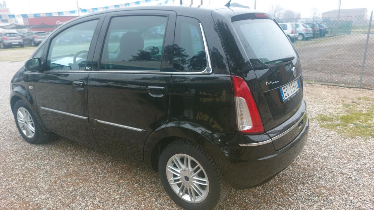 Lancia MUSA 1.4 Platino Ecochic GPL