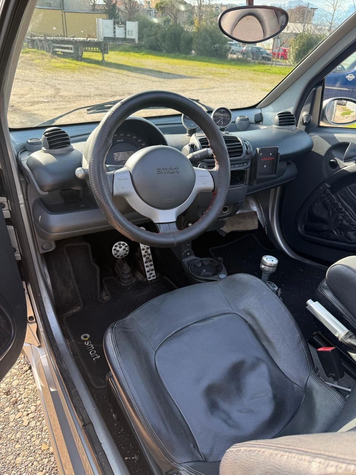 Smart ForTwo 700 cabrio Brabus (55 kW)