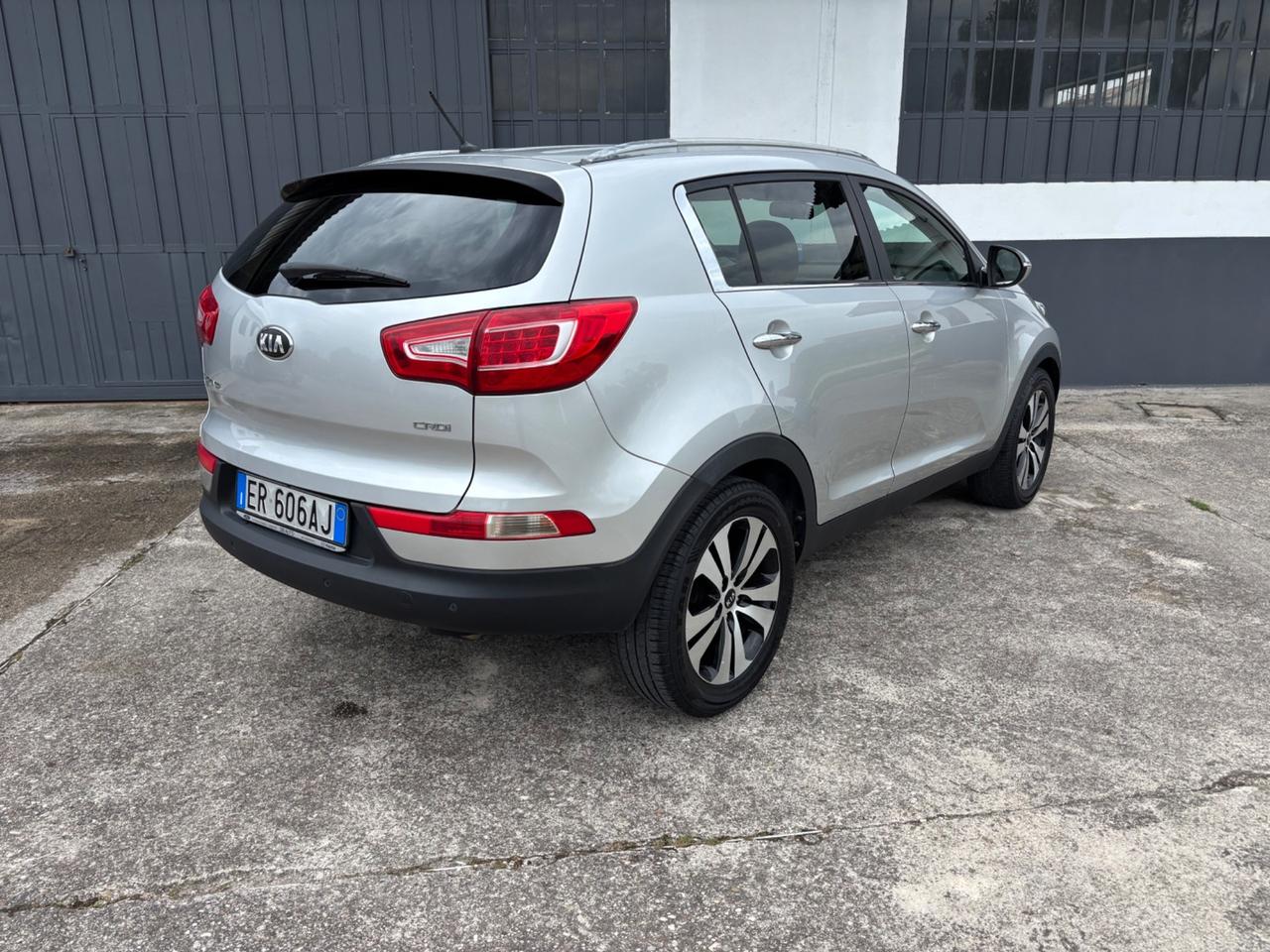Kia Sportage 1.7 CRDI. Neopatentati. Garanzia