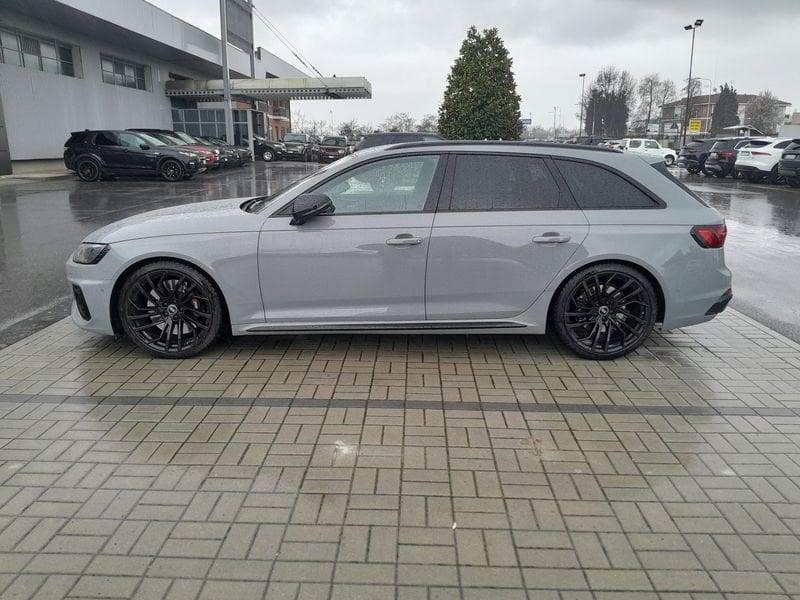 Audi RS4 RS4 2.9 TFSI tiptronc quattro Avant