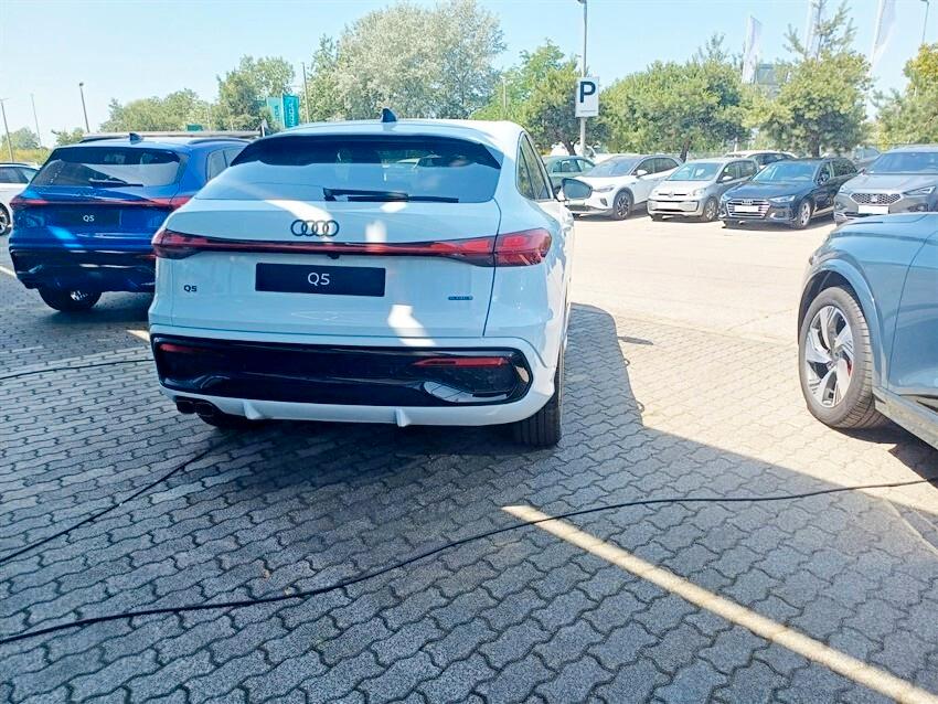 Audi Q5 SPB TDi 150 kW mHEV+ S tronic quattro S line edition