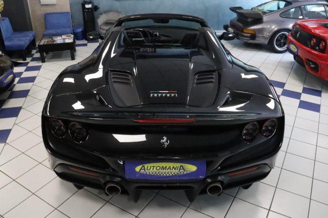 FERRARI F8 Spider + IVA