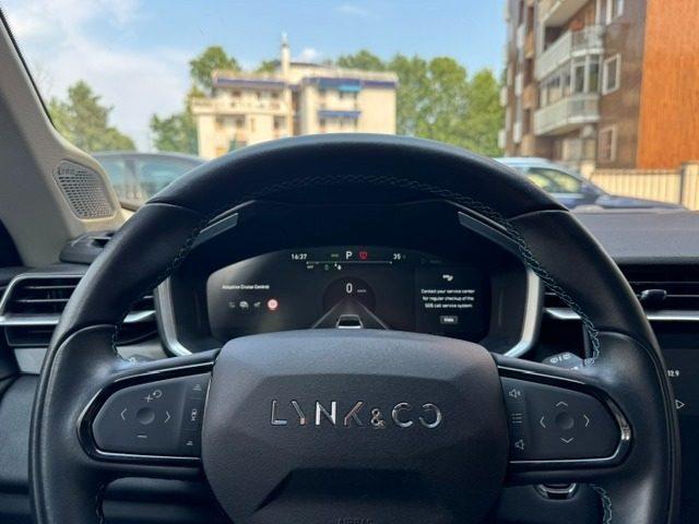 LYNK & CO 01 PHEV
