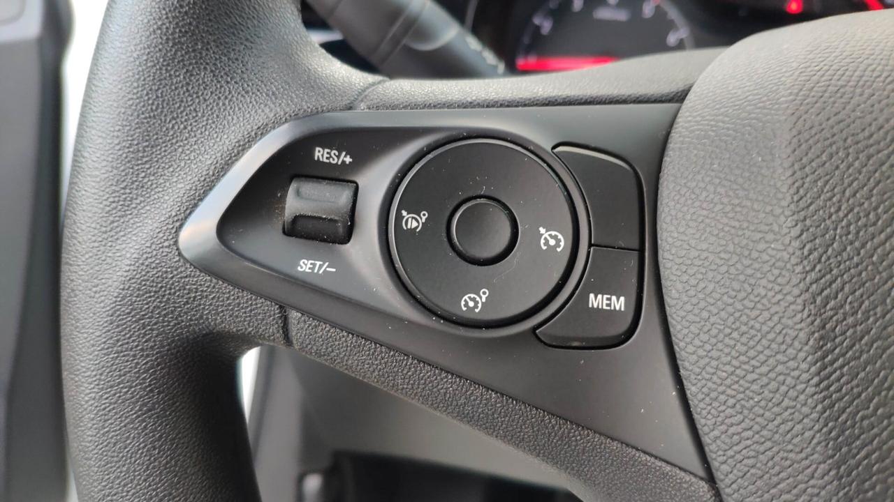 Opel Corsa 1.2 Edition Benz 75 CV