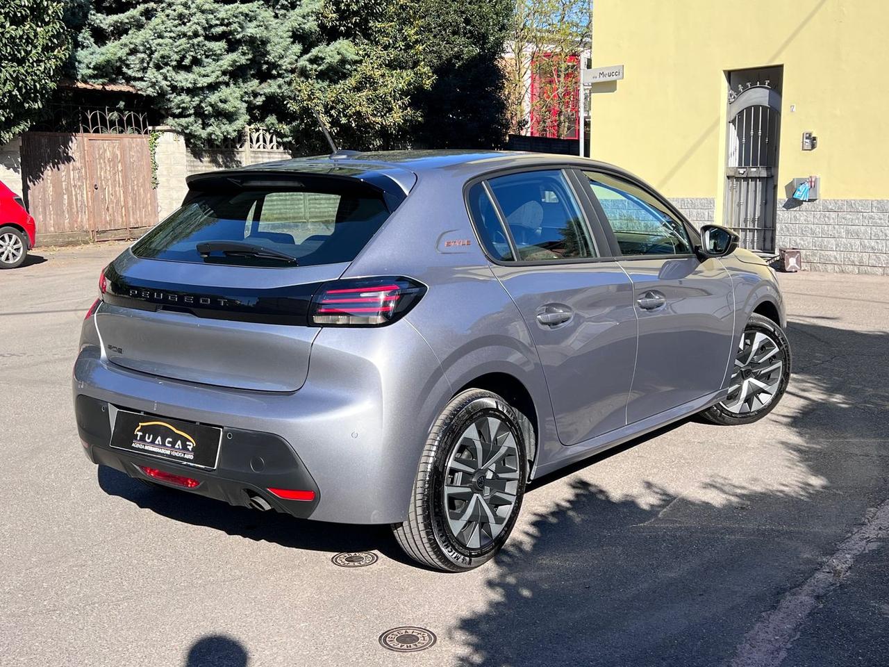 Peugeot 208 1.2 PureTech 75 Style #10280