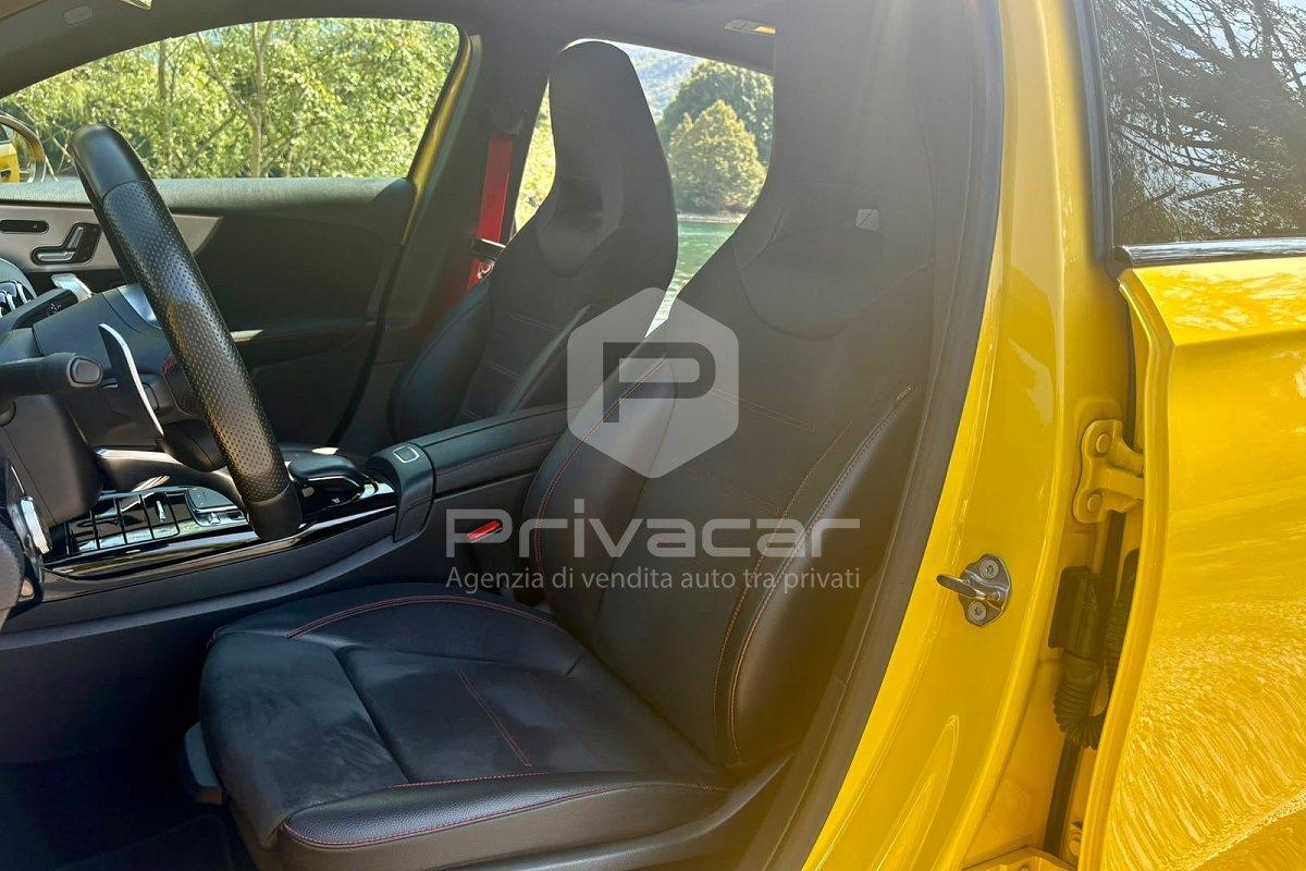 MERCEDES A 35 AMG 4Matic