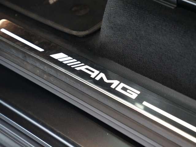Mercedes-Benz G 63 AMG 585cv