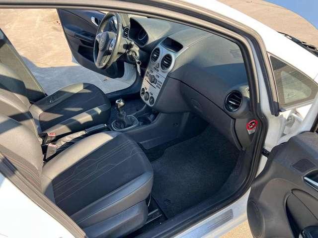 Opel Corsa 1.2 5 porte Sport Neopatentati