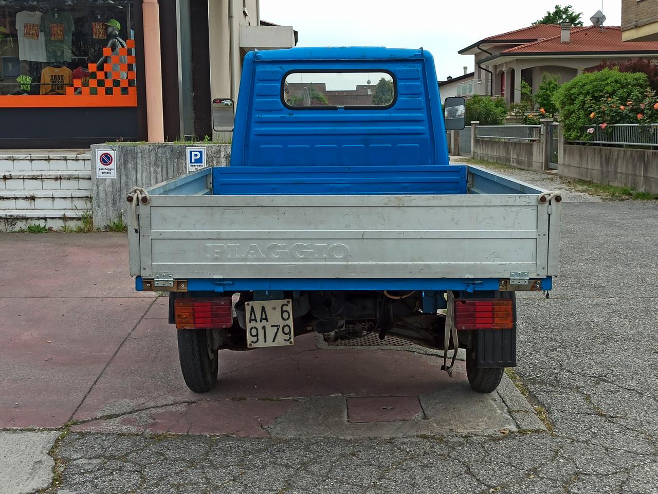 Piaggio Ape TM P703