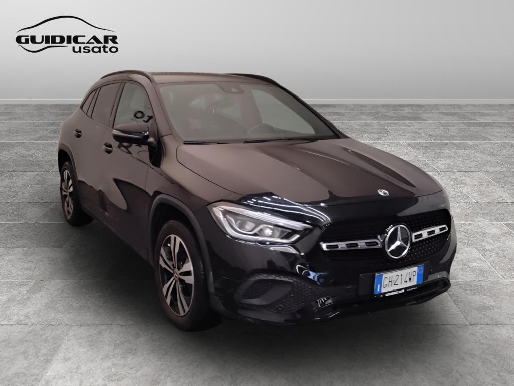 Mercedes-Benz GLA-H247 2020 - GLA 180 d Sport Plus auto