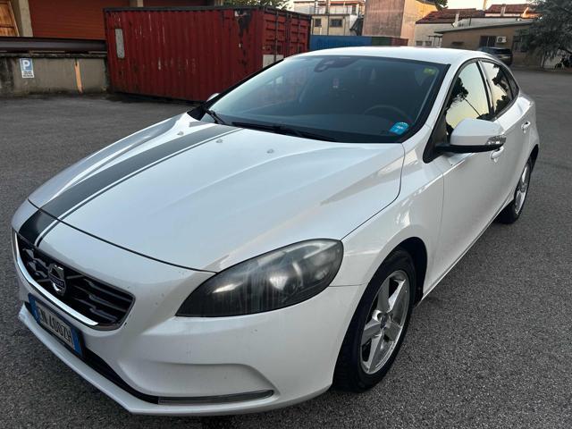 VOLVO V40 D2 1.6 Momentum senza nessun lavoro da fare