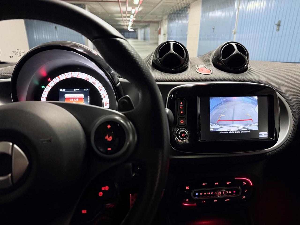 Smart ForTwo Superpassion LED NAVI RETROCAMERA