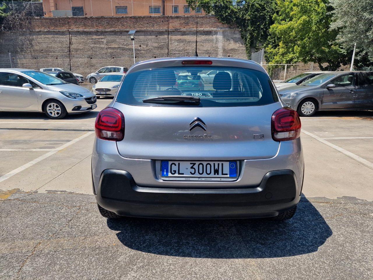 Citroen C3 1.2 GPL Shine s&s 83cv neopatentati