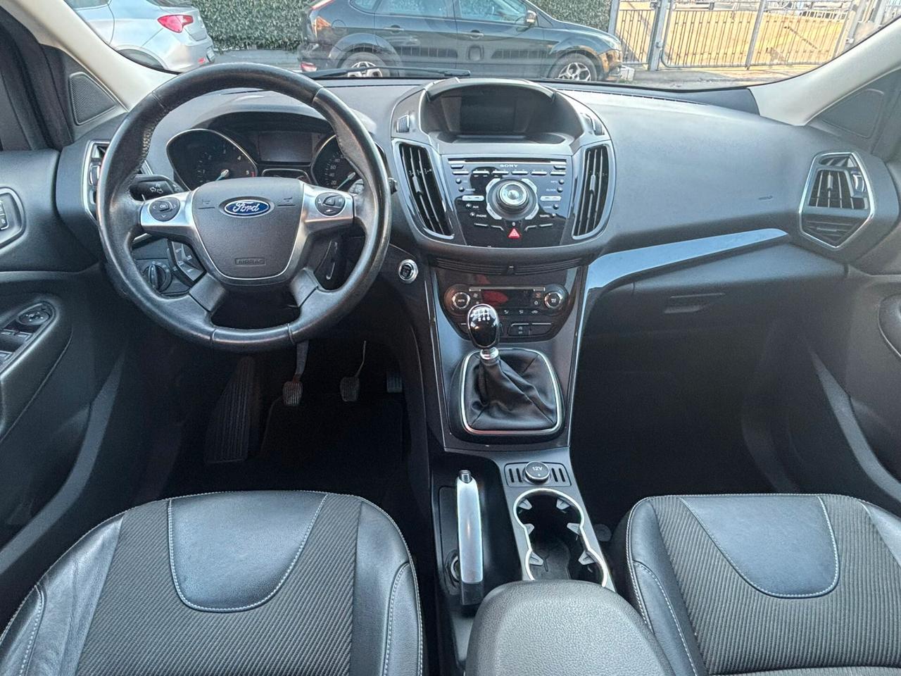 Ford Kuga 2.0 TDCI 150 CV S&S 4WD Titanium