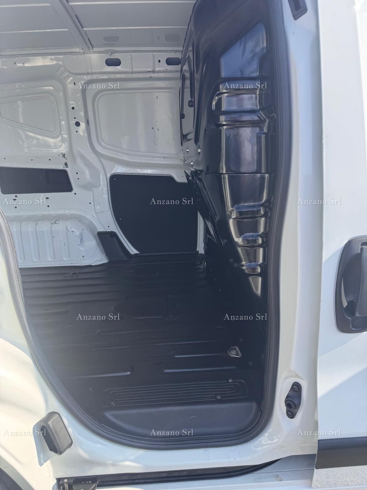 FIAT Fiorino cargo 1.3 mjt 95cv SX E6d-temp