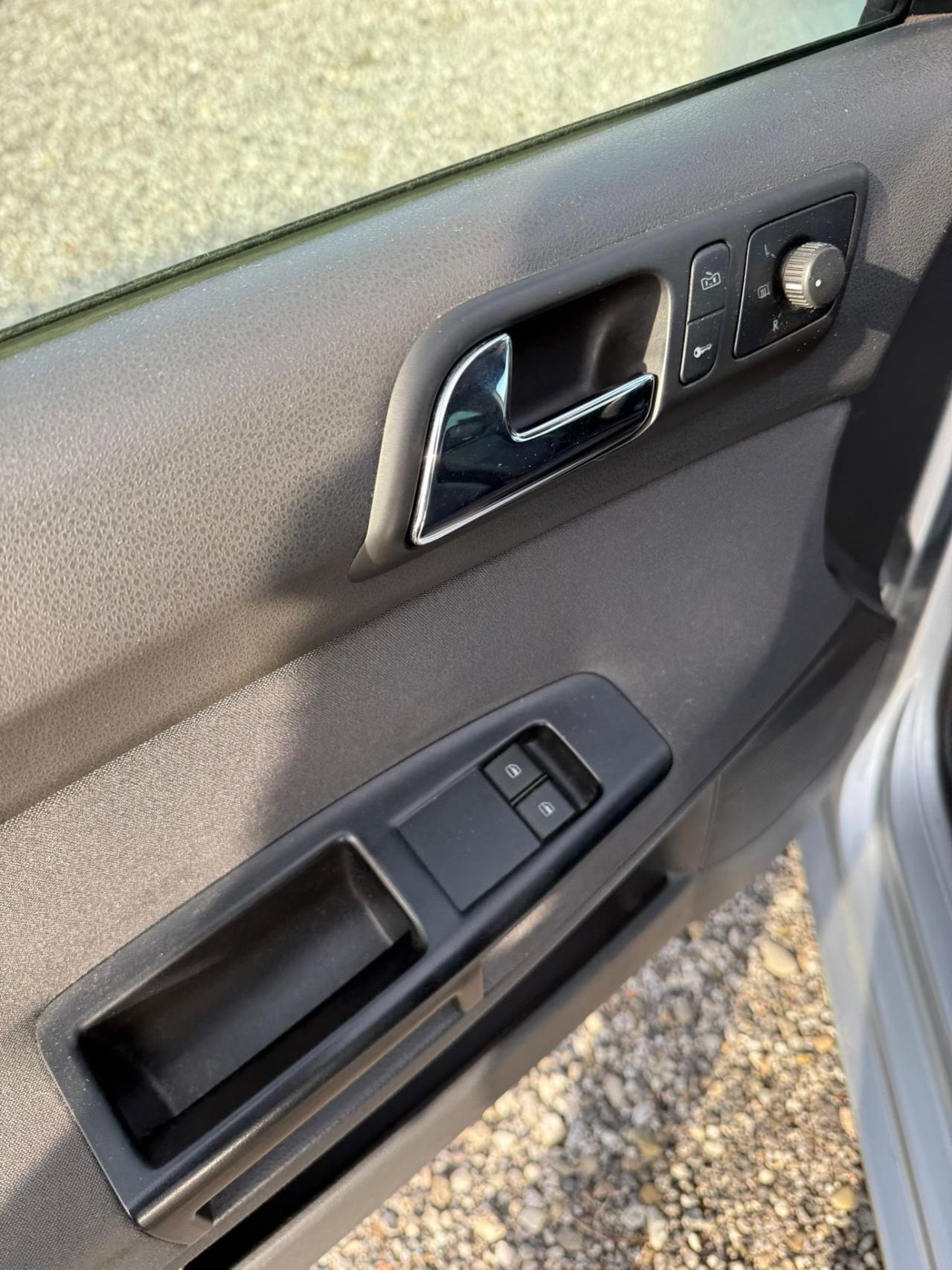 Volkswagen Polo 1.4/75CV 16V 5p. Comfortline