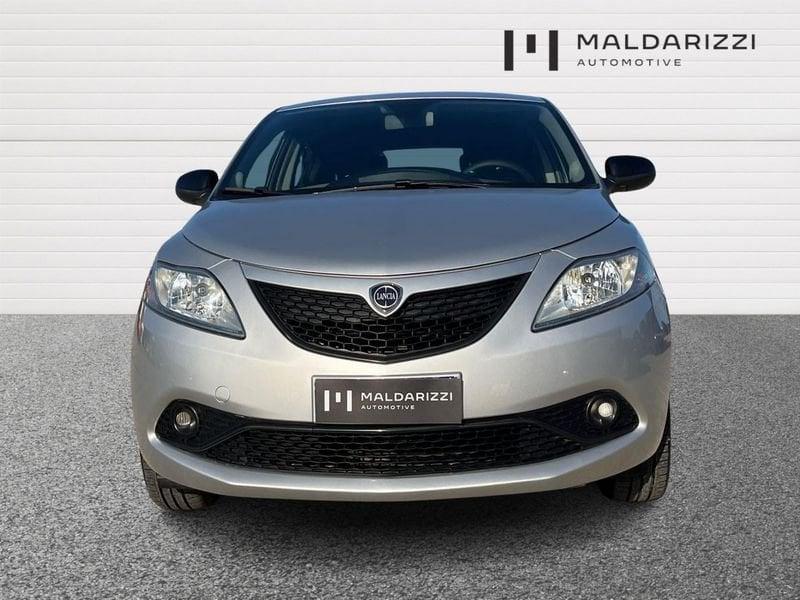 Lancia Ypsilon III 2015 1.0 firefly hybrid Gold s&s 70cv
