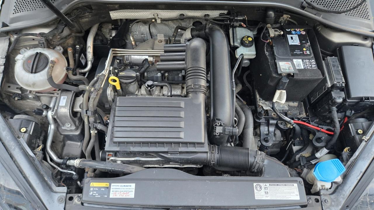 Volkswagen Golf 1.4 TSI 140 CV 5p. Highline BlueMotion Tettuccio