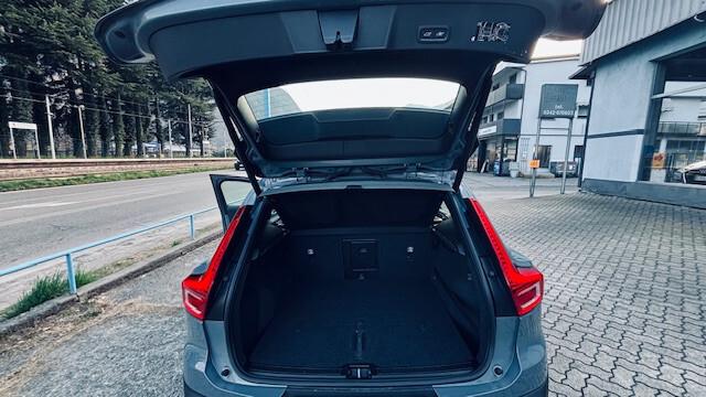 Volvo XC40 T4 AWD Geartronic Momentum