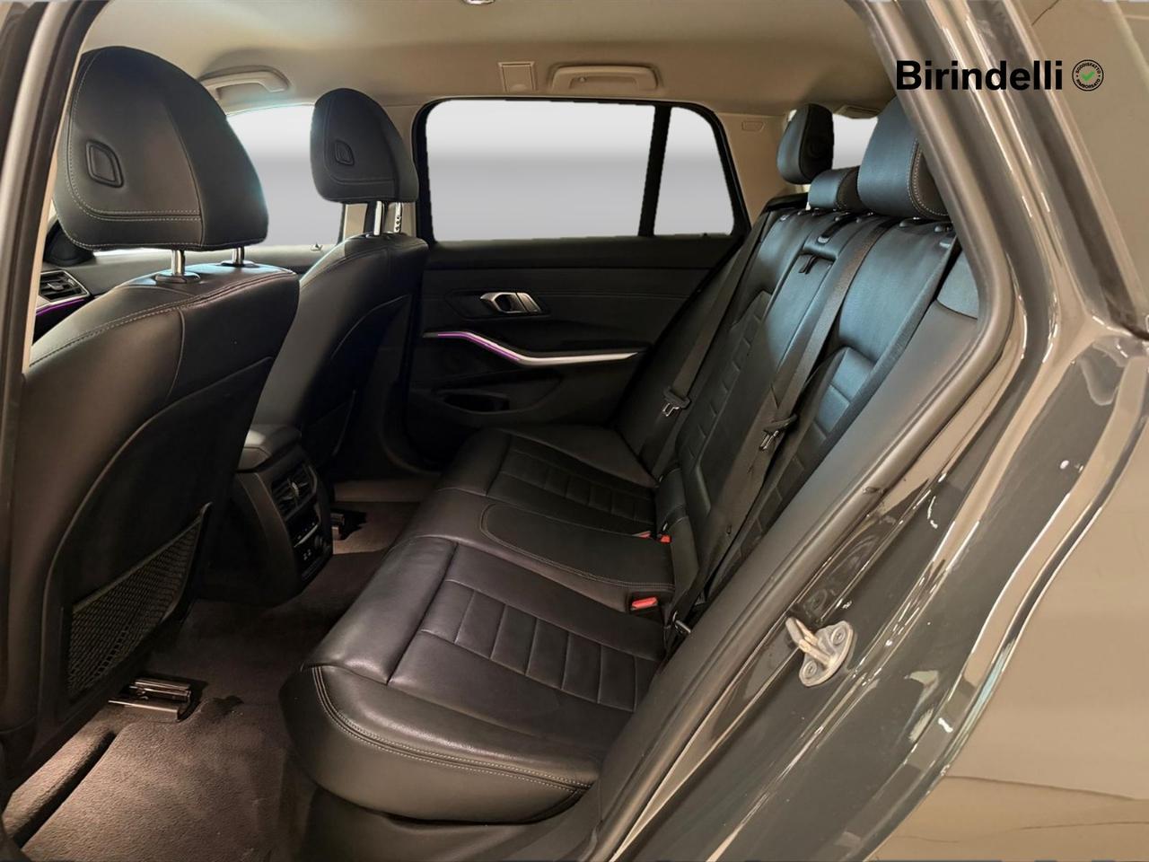 BMW Serie 3(G20/1-80/1) - 320d Touring Luxury