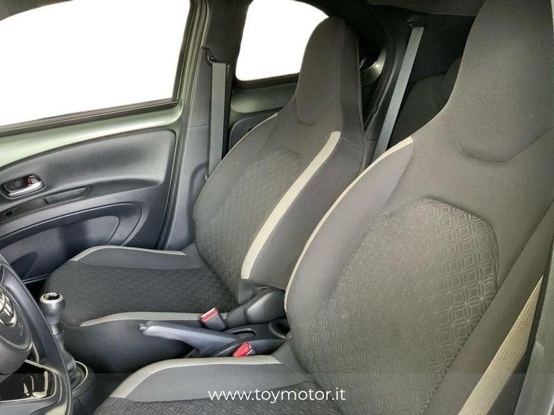 Toyota Aygo X 1.0 VVT-i 72 CV 5 porte Trend