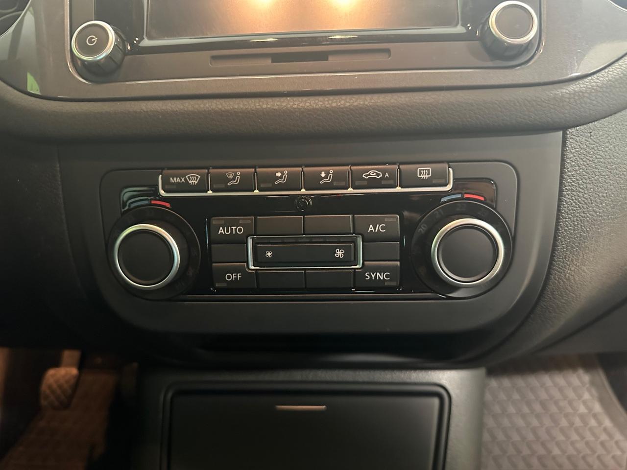 Volkswagen Tiguan 2.0 TDI 140 CV 4MOTION Sport & Style