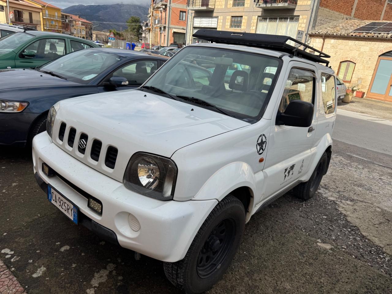 Suzuki Jimny 1.3i 4WD Gancio Traino Solo 85000 km