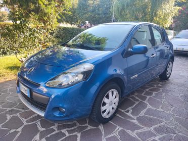 Renault Clio 1.2 16V 5 porte nave neopatentati