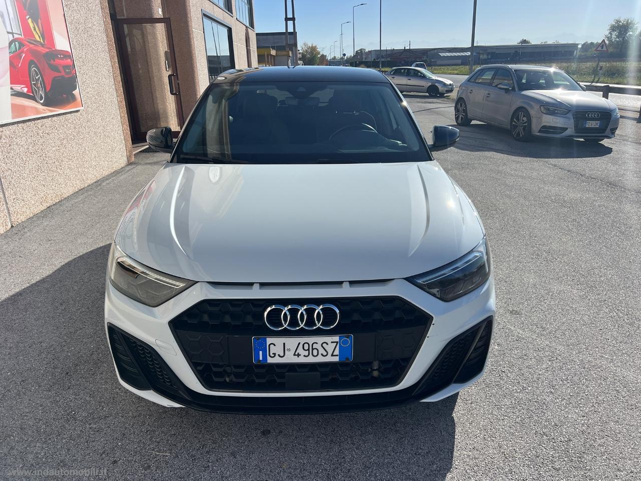 AUDI A1 SPB 30 TFSI S tronic S line edition IDENTITY BLACK