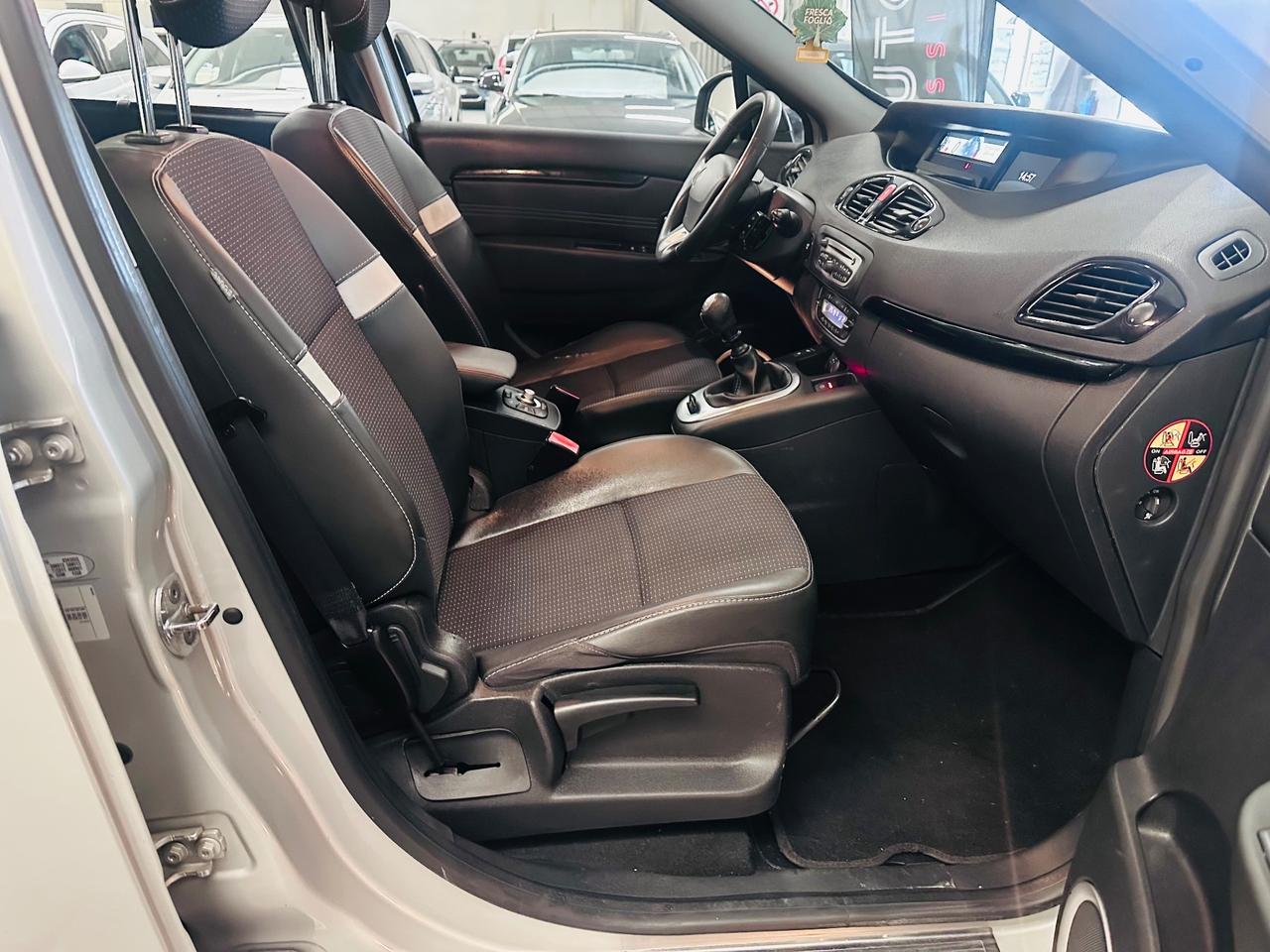 Renault Scenic Scénic X-Mod 1.5 dCi 110CV Luxe