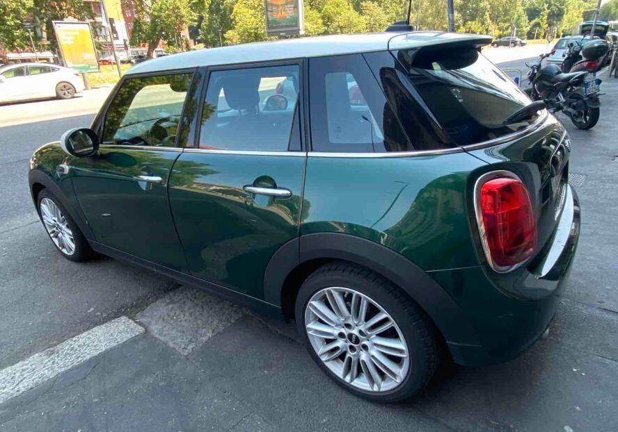 Mini 1.5 Cooper D 5 porte AUTOM. NAVY CARPLAY PREZZO REALE