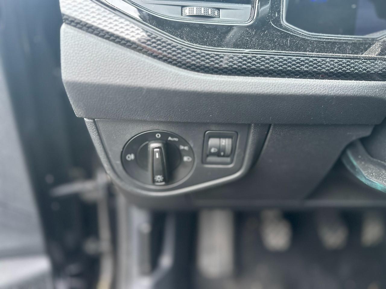 VOLKSWAGEN Polo VI 2022 - Polo 1.0 tsi Life 95cv