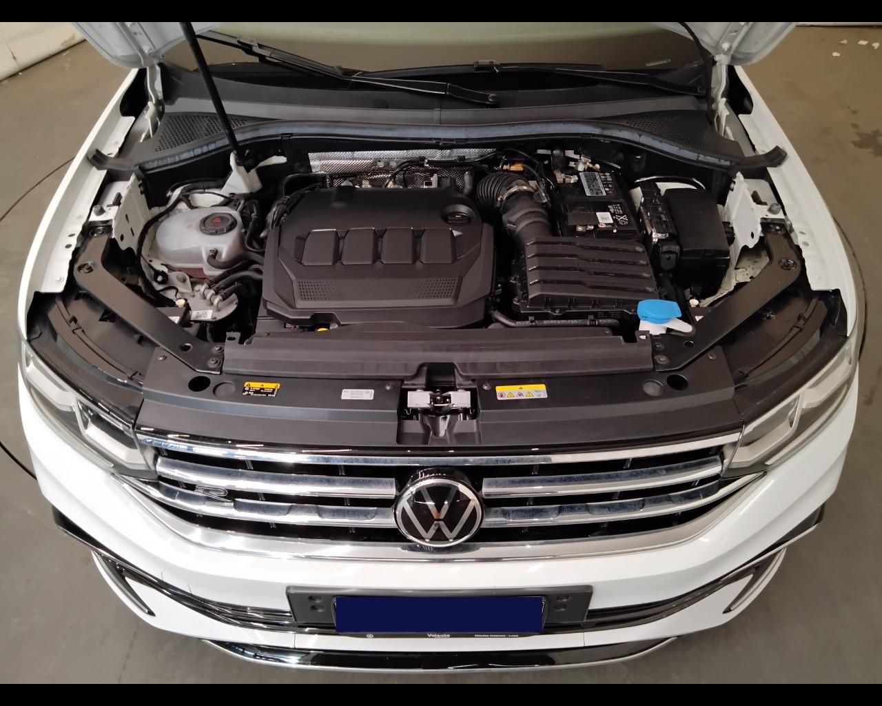 VOLKSWAGEN Tiguan II 2021 - Tiguan 2.0 tdi R-Line 150cv dsg