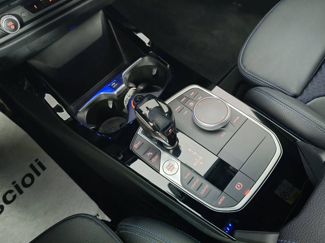 BMW Serie 1 F40 - 116d Msport auto