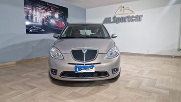 Lancia Ypsilon 1.3 MJT 75 CV Platino