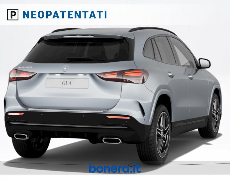 Mercedes GLA 180 180 AMG Line Extra 7G-DCT