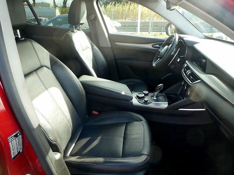 Alfa Romeo Stelvio 2.2 Turbodiesel 210 CV AT8 Q4 Executive