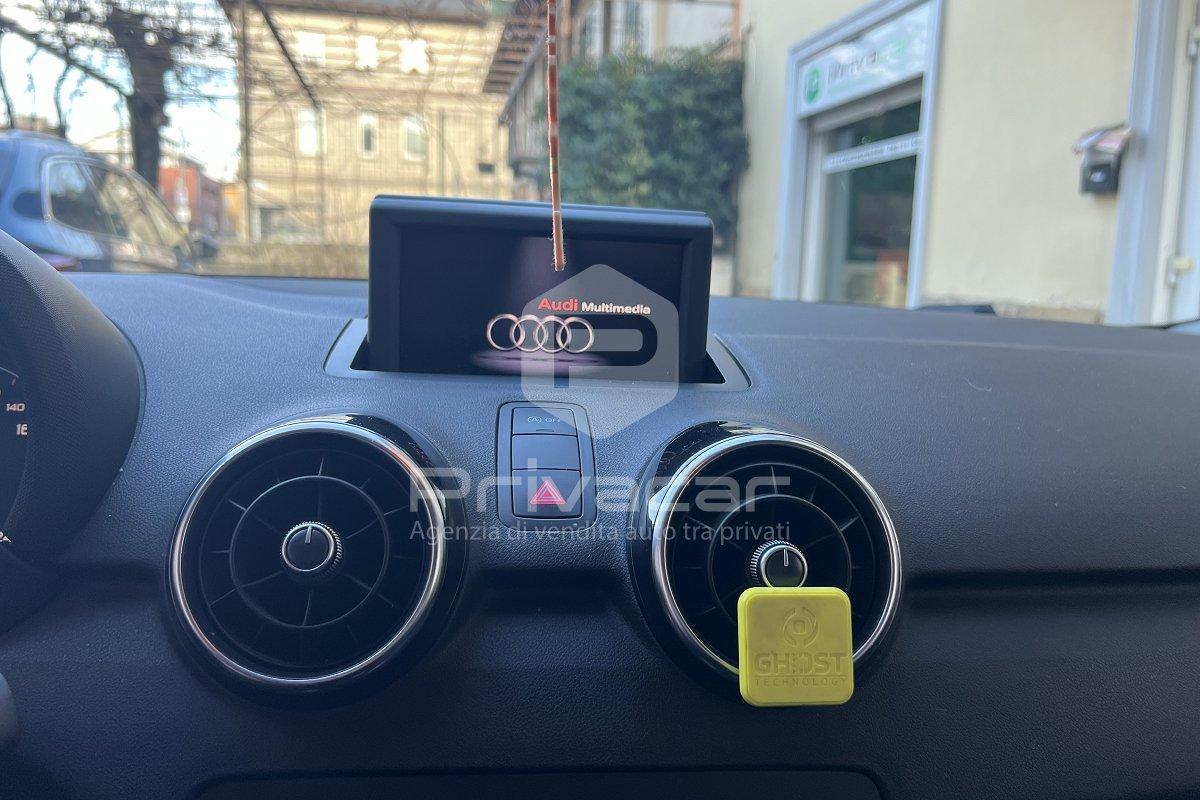 AUDI A1 1.6 TDI 105 CV Ambition