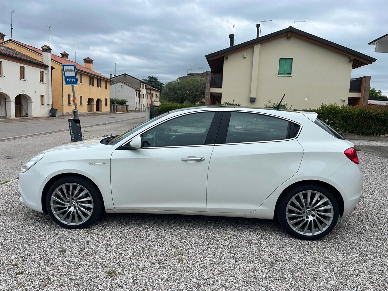Alfa Romeo Giulietta 2.0 JTDm-2 170 CV TCT Exclusive
