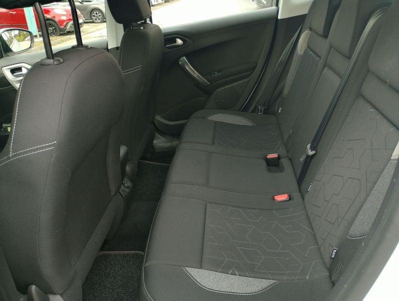 Peugeot 2008 2008 1.5 bluehdi Active s&s 100cv 5marce