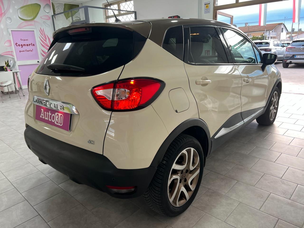 Renault Captur dCi 8V 90 CV Start&Stop Energy Iconic